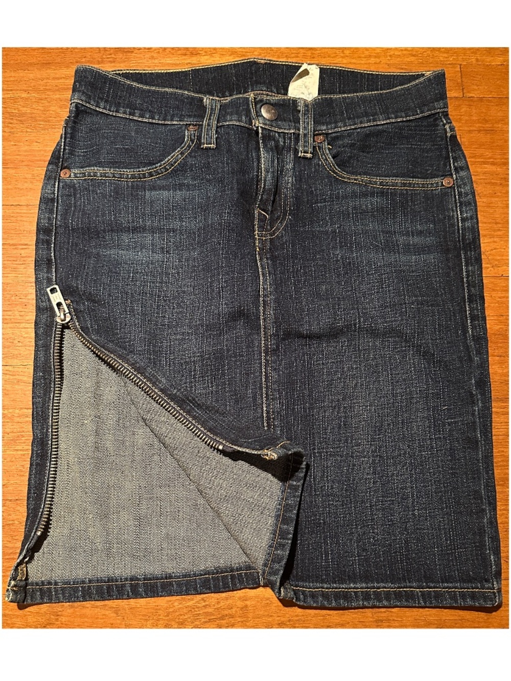 Levi's Side Zip Mini Skirt